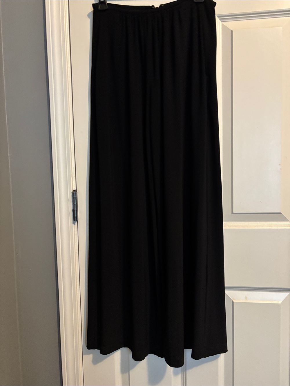 Everlast Black Maxi Skirt with Flowing A-Line Silhouette
